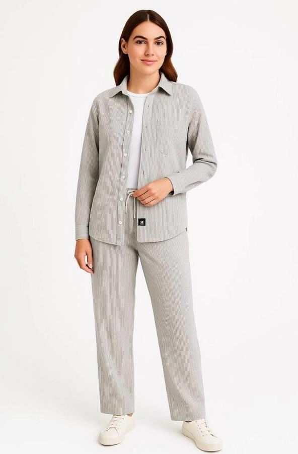 Kadife Oversize Takım – Gömlek Ve Pantolon Ikili Set Füme Corduroy Şıklığı, Rahat Ve Zarif Duruş Yumuşak Dokulu Kadife Kumaş, Düğmeli Gömlek Üst Ve La