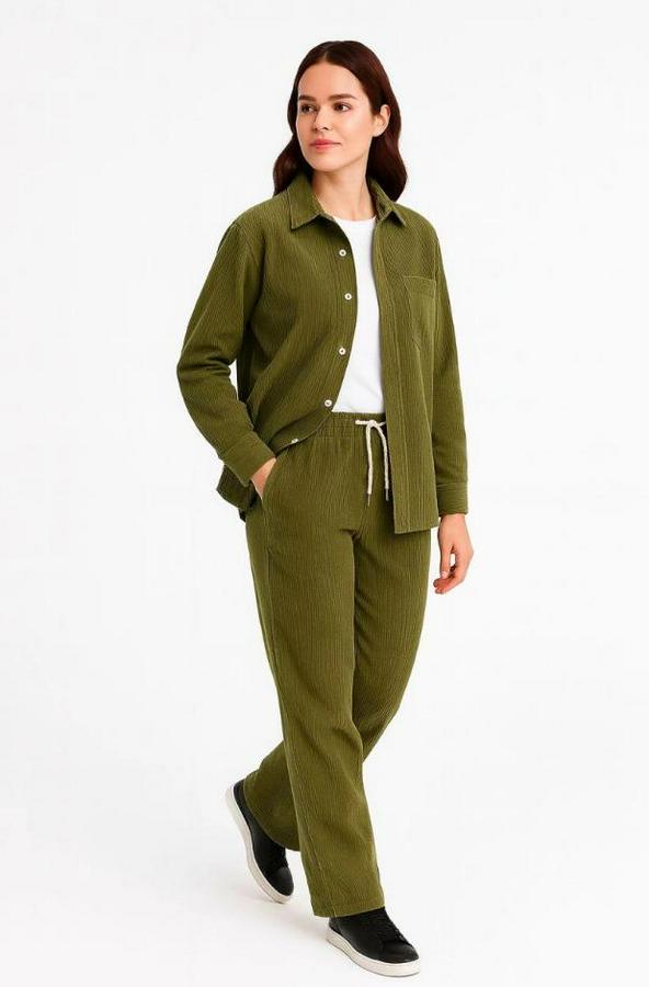 Kadife Oversize Takım – Gömlek Ve Pantolon Ikili Set Füme Corduroy Şıklığı, Rahat Ve Zarif Duruş Yumuşak Dokulu Kadife Kumaş, Düğmeli Gömlek Üst Ve La