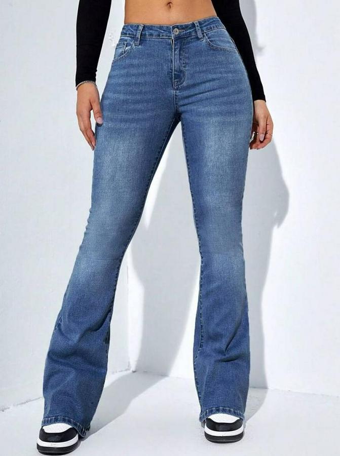 Yüksek Bel Cepli Ispanyol Paçalı Kot Jeans Pantolon