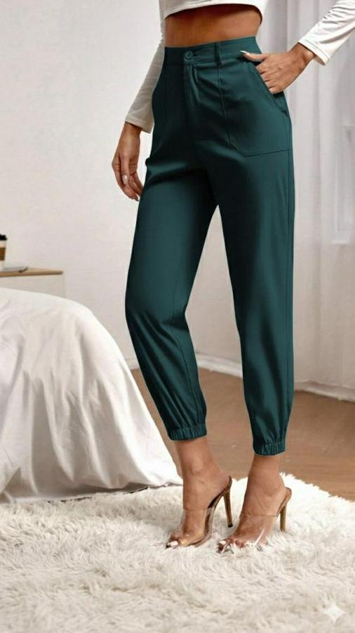 Yüksek Bel Cepli Paçası Lastikli Ithal Krep Pantolon