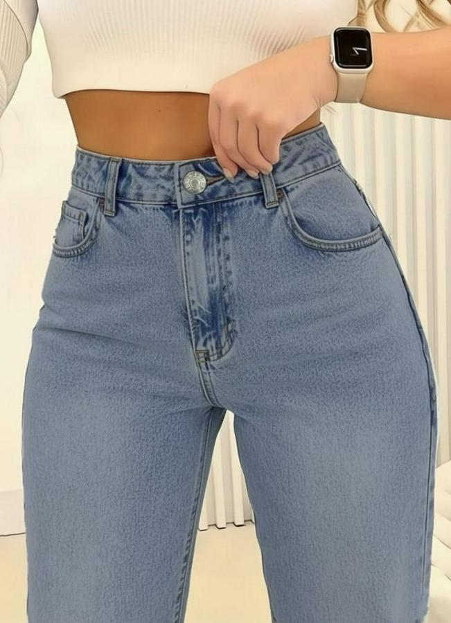 Yüksek Bel Cepli Paçaya Doğru Geniş Kot Pantolon