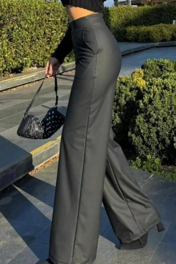 Yüksek Bel Cepli Şardonlu Geniş Paçalı Mat Deri Pantolon