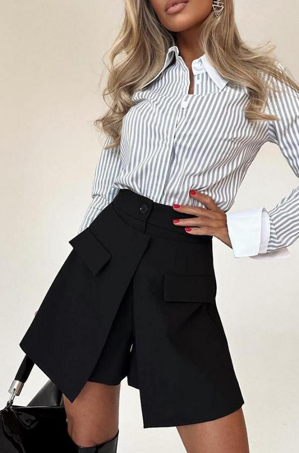 Yüksek Bel Düğmeli Asimetrik Kesim Cepli Kısa Ithal Krep Şort Etek