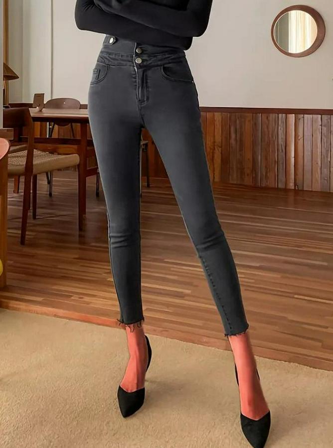 Yüksek Bel Önden Düğmeli Cepli Dar Kesim Detaylı Kot Pantolon