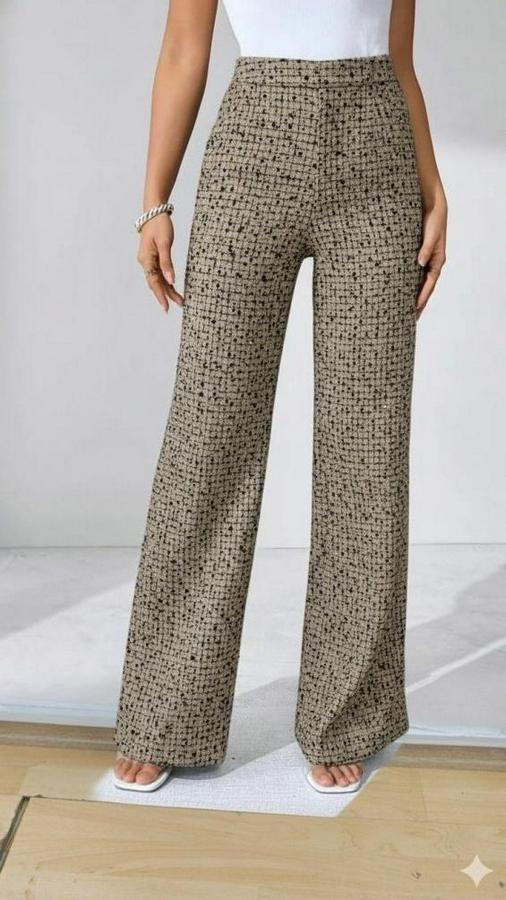 Yüksek Bel Paçaya Doğru Geniş Dokuma Pantolon