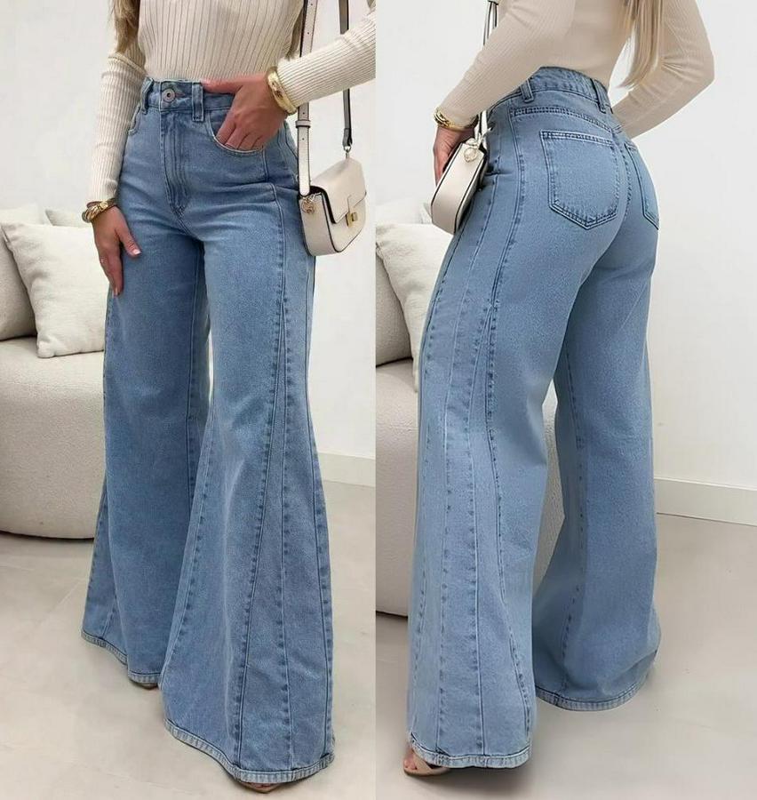 Yüksek Bel Paçaya Doğru Geniş Kesimli Kot Pantolon