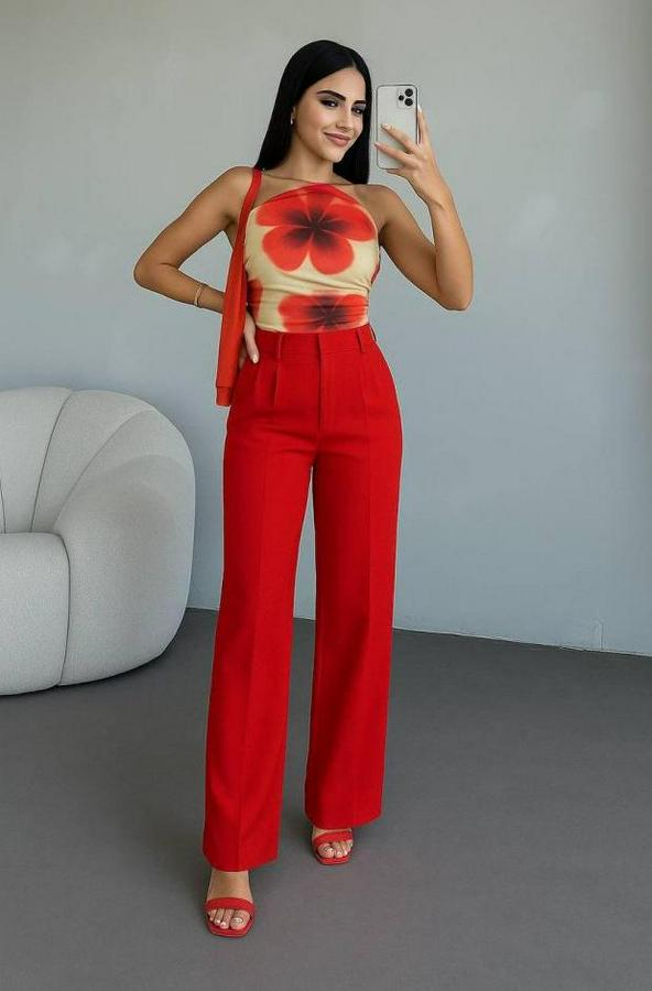 Yüksek Bel Plise Detay Bol Paça Pantolon