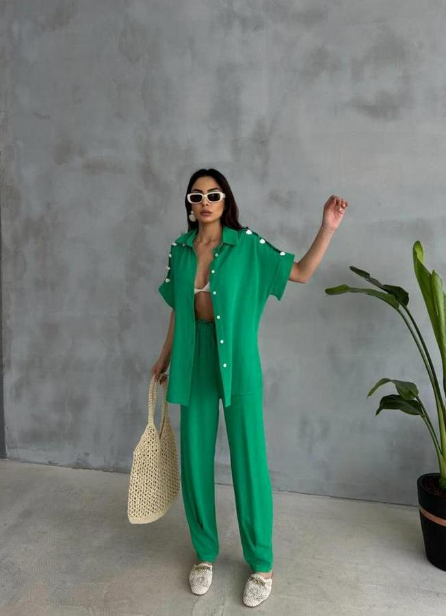 Omuz Midye Sirali Bluz