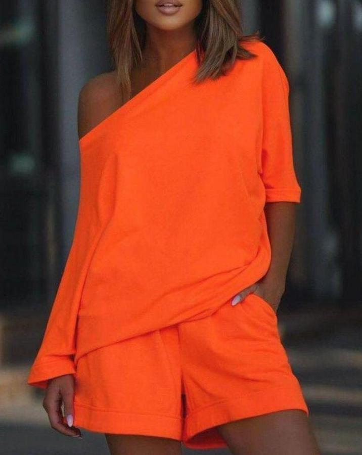 Kayık Yaka Oversize Asimetrik Bluz Ve Şort Iki Iplik Takım