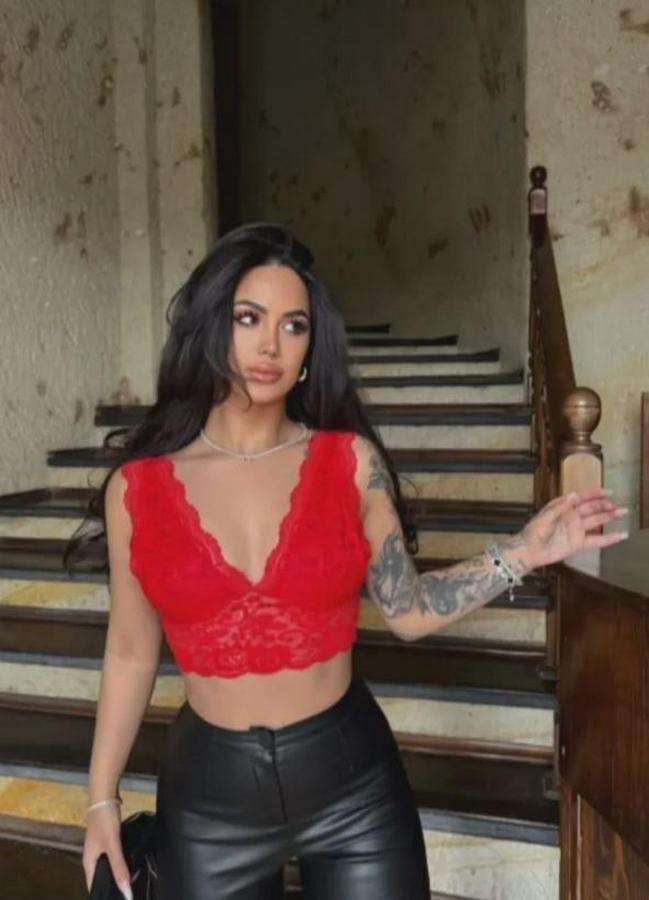 Dantel Bralet Crop Sütyen V Yaka Askılı Şık Esnek Rahat