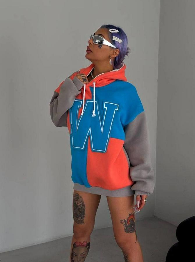 W Nakış Işlemeli Kapüşonlu Sweatshirt