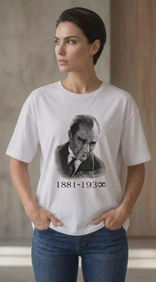 Atatürk Baskılı Tişört Kısa Kollu Bisiklet Yaka T-Shirt