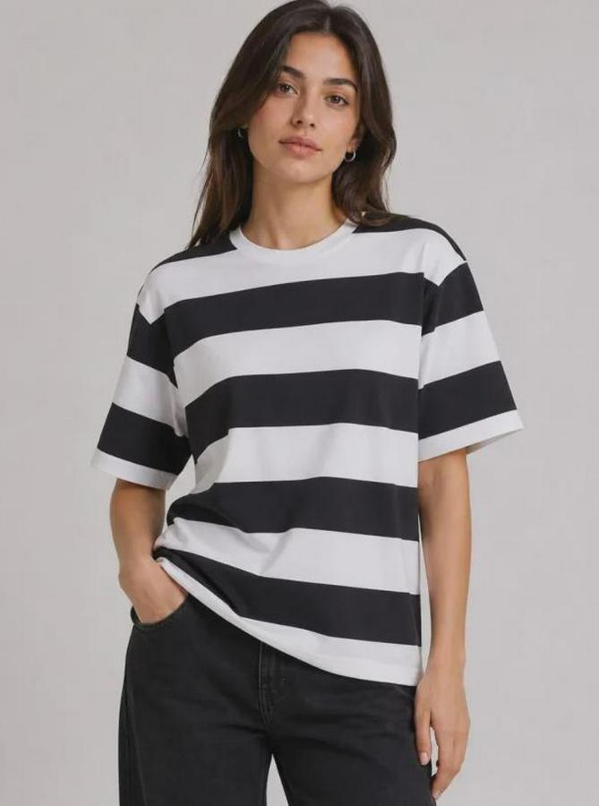 Çizgili Oversize Tişört Bisiklet Yaka Kısa Kol Yazlık T-Shirt
