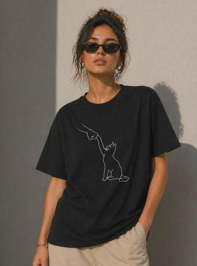 Minimal Kedi Çizim Baskılı Tişört Kısa Kol Yazlık T-Shirt