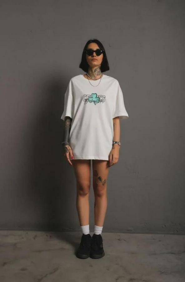 Sırt Baskılı T-Shirt