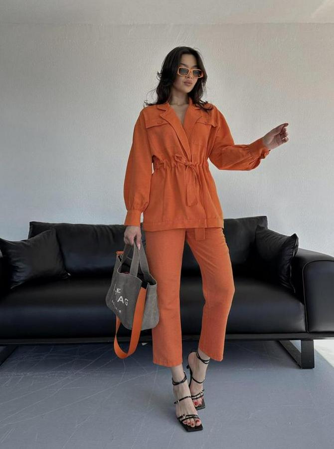 Bel Büzgü Detayli Pantolon