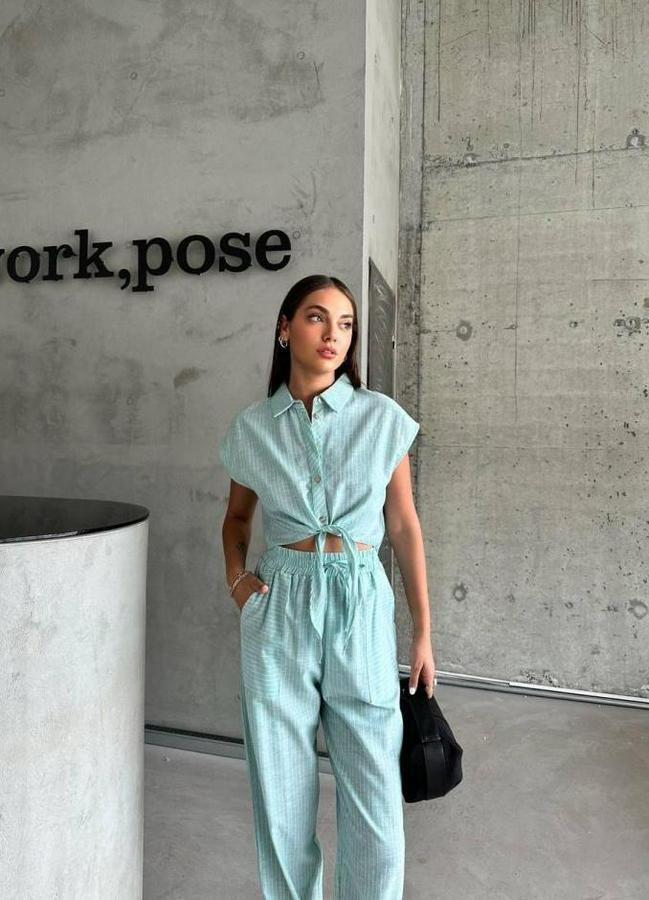 Çizgili Keten Kolsuz Crop Pantolon Takim