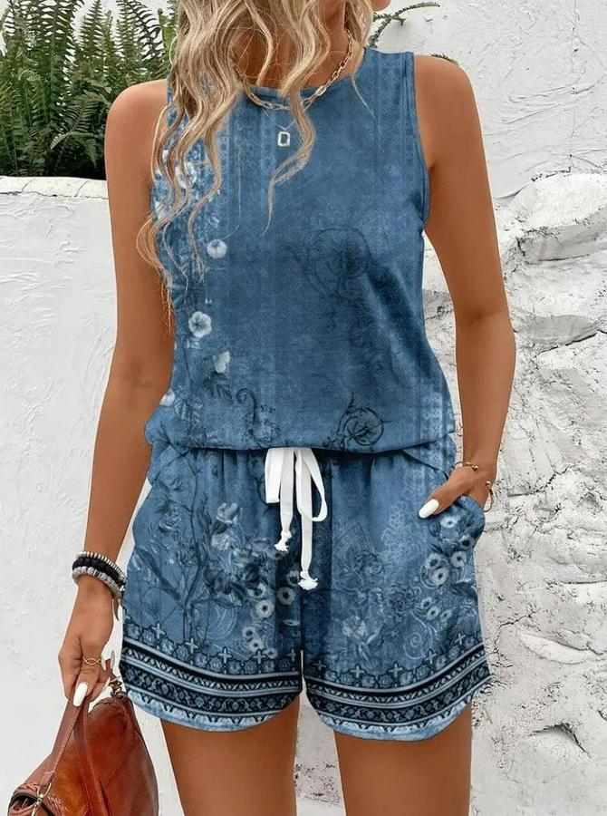 Askılı Yuvarlak Yaka Çiçek Baskılı Süprme Bluz Ve Short Ikili Takım