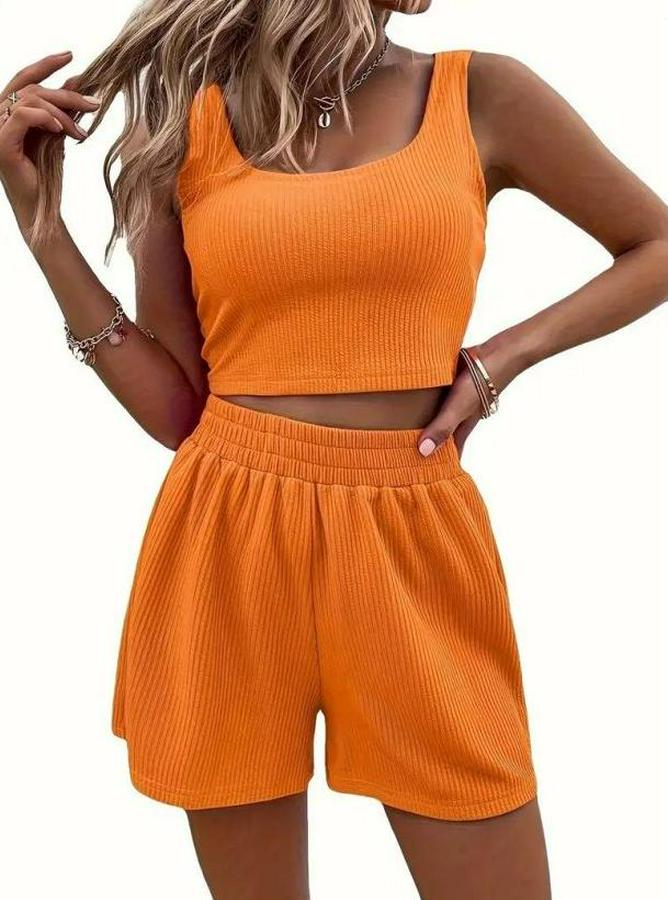 Askılı Yuvarlak Yakalı Burgu Krop Ve Bluz Short Ikili Takım