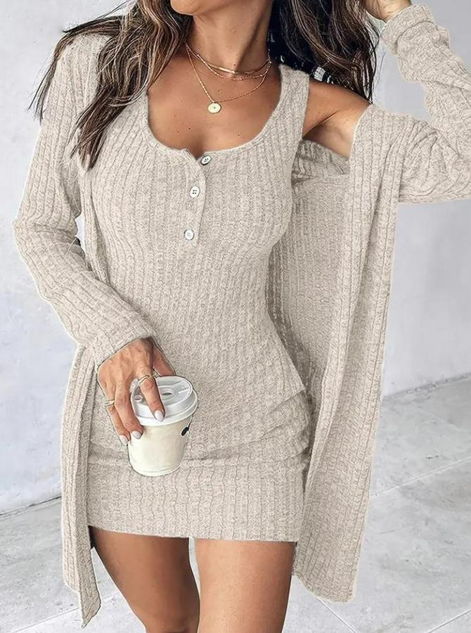 Askılı Yuvarlak Yakalı Önü Düğmeli Şardonlu Kaşkorse Mini Elbise Ve Kısa Ceket