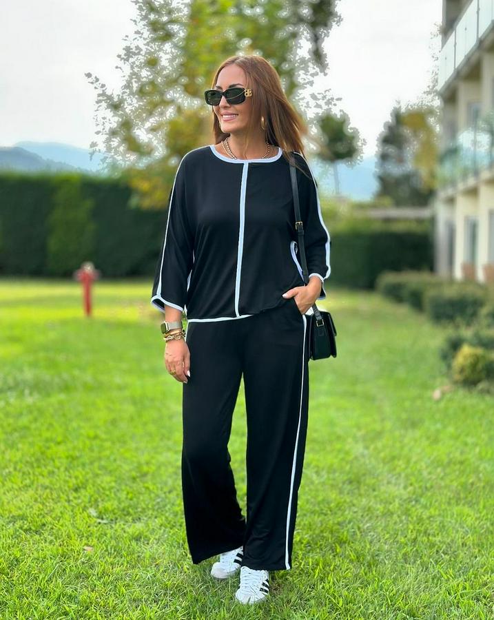 Bisiklet Yaka Fakir Kol Biye Detay Bluz Ve Yüksek Bel Lastikli Pantolon Ikili Takım