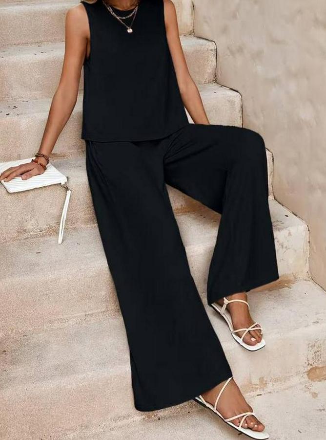 Biziklet Yaka Kolsuz Bluz Ve Salaş Ispanyol Paça Aerobin Kumaş Ikili Takım