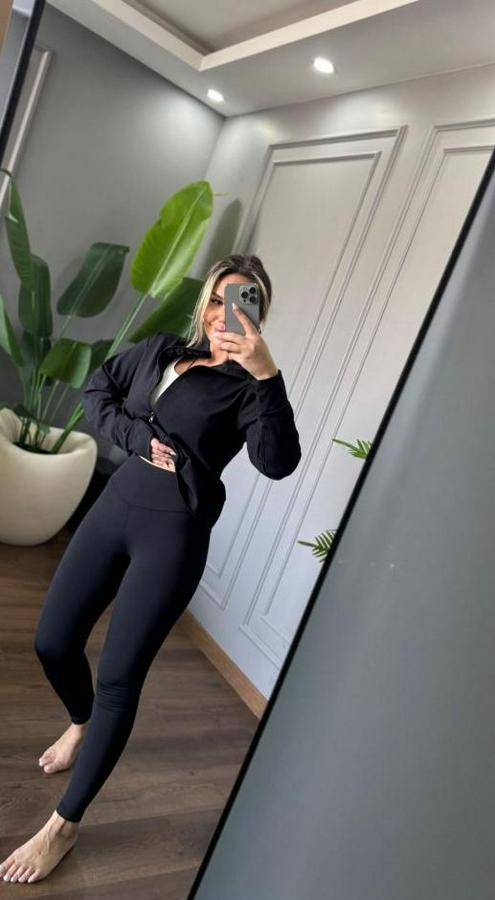 Full Likralı Ceket Ve Yüksek Bel Tayt Ikili Takim