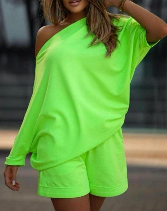 Kayık Yaka Salaş Iki Iplik Bluz Ve Şort Ikili Takım