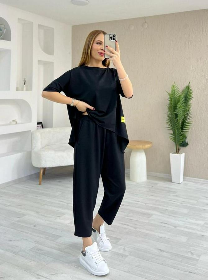 Kısa Kollu Bisiklet Yaka Viskon Iki Iplik Bluz Ve Pantolon Ikili Takım