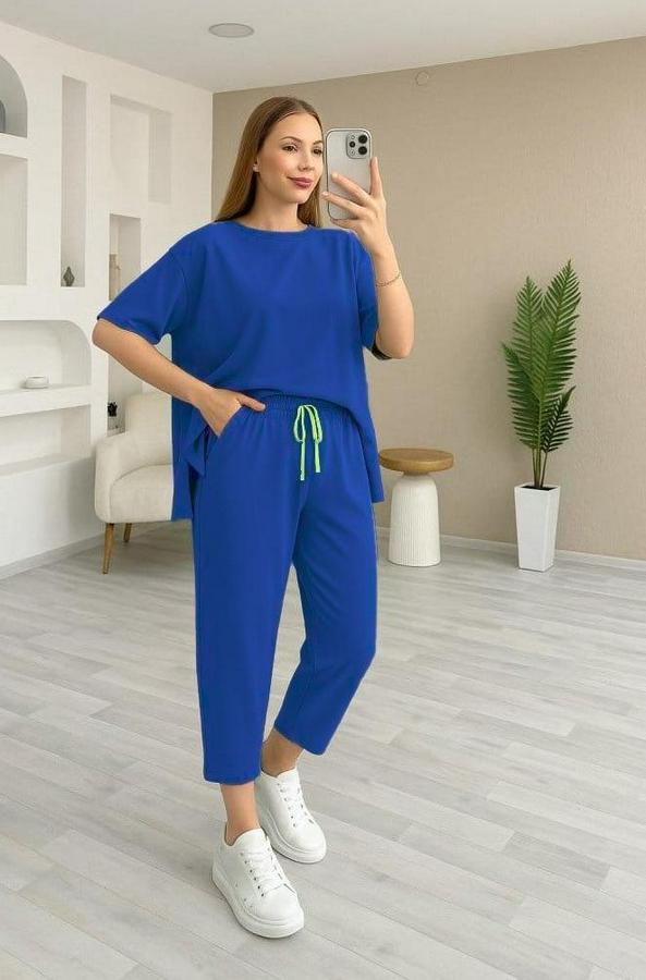 Kısa Kollu Bisiklet Yaka Viskon Iki Iplik Bluz Ve Pantolon Ikili Takım