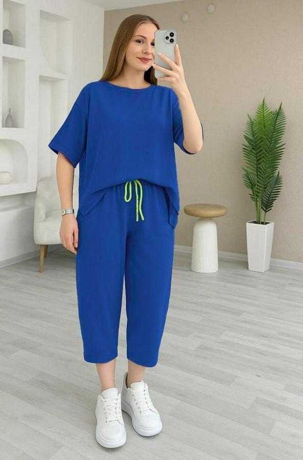 Kısa Kollu Bisiklet Yaka Viskon Iki Iplik Bluz Ve Pantolon Ikili Takım
