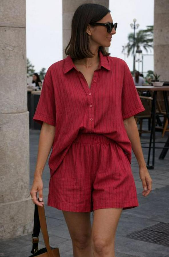 Kısa Kollu Çizgili Modal Kumaş Gömlek Ve Yüksek Bel Lastik Detay Şort Ikili Takım