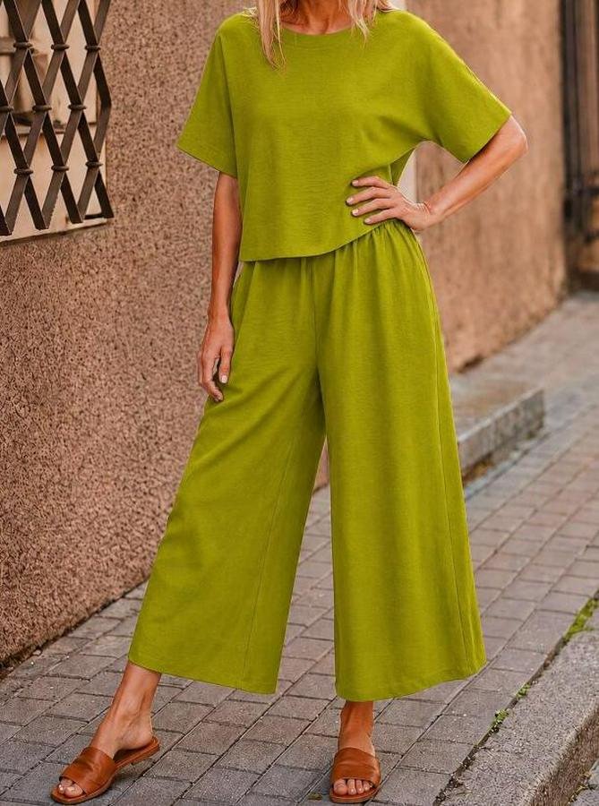 Kısa Kollu Kayık Yakalı Bluz Ve Pantolon Ikili Takım