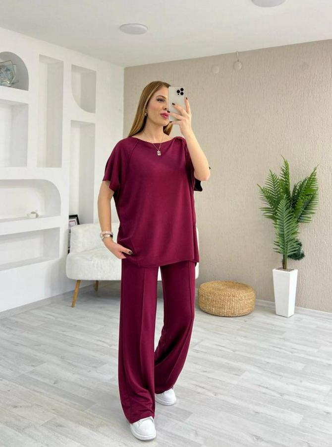 Kısa Kollu Kayık Yakalı Dikiş Izi Detaylı Viskon Iki Iplik Bluz Ve Pantolon Ikili Takım