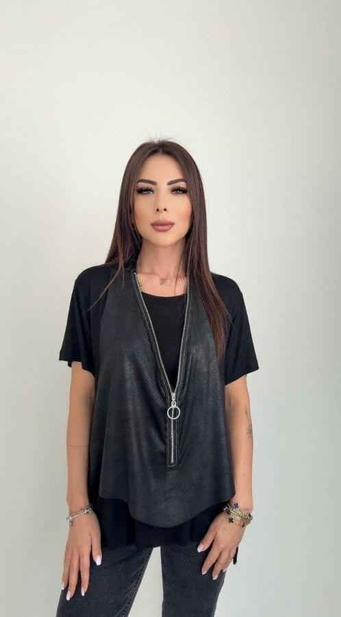 Kısa Kollu Yuvarlak Yaka Viskon Bluz + Kolsuz Fermuarlı Çatlak Deri Yelek