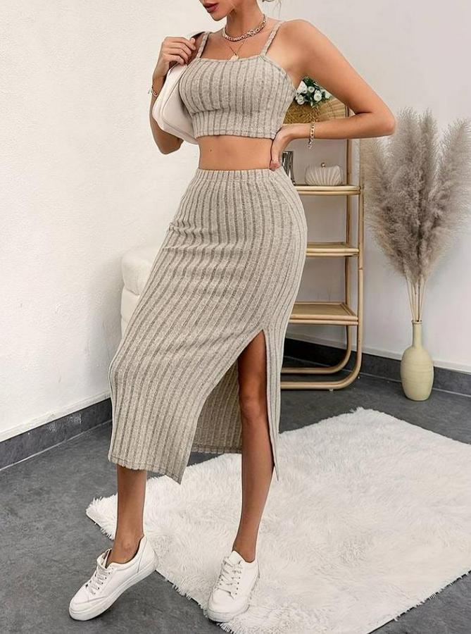 Kolsuz Askılı Crop Yırtmaçlı Midi Etek Fitilli Kaşkorse Takım