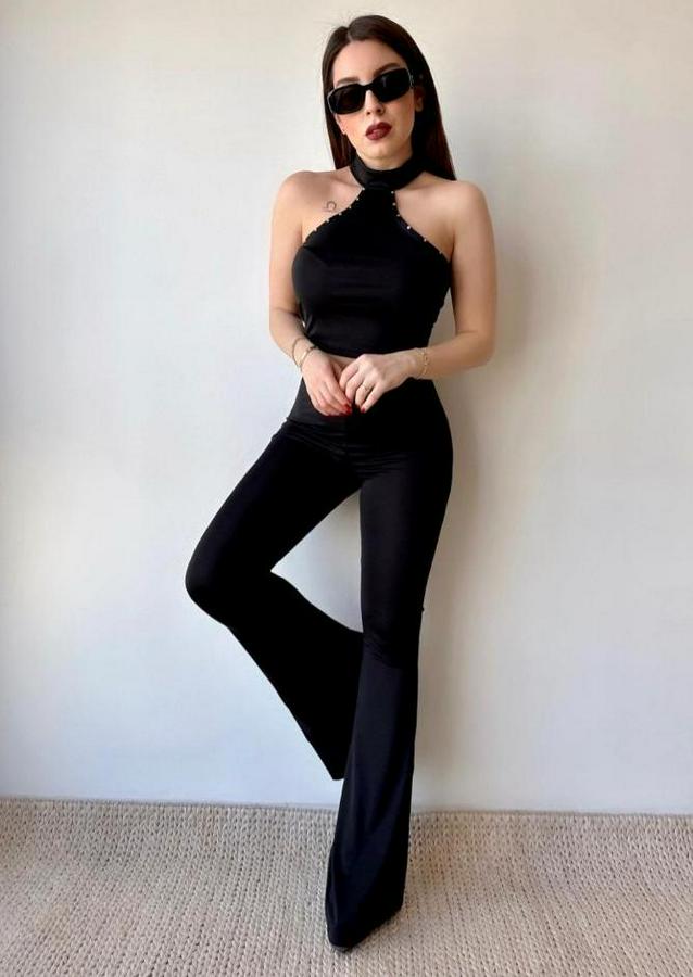 Mikro Kumaş Taş Detaylı Bluz Ve Ispanyol Paça Pantolon Ikili Takım Fırsat Ürün