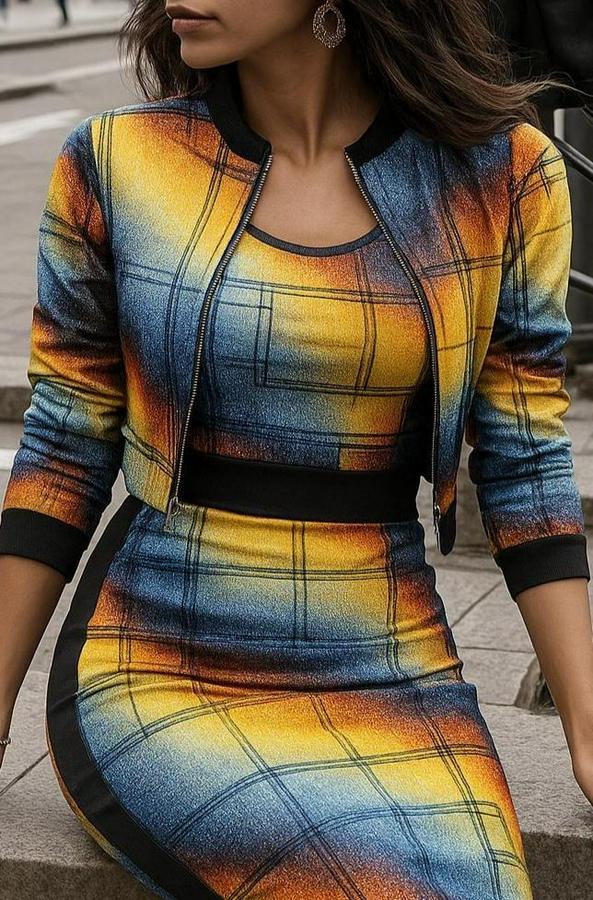 Uzun Kollu Askılı Yuvarlak Yaka Desenli Dalgıç Bluz Ceket Ve Etek Üçlü Takım