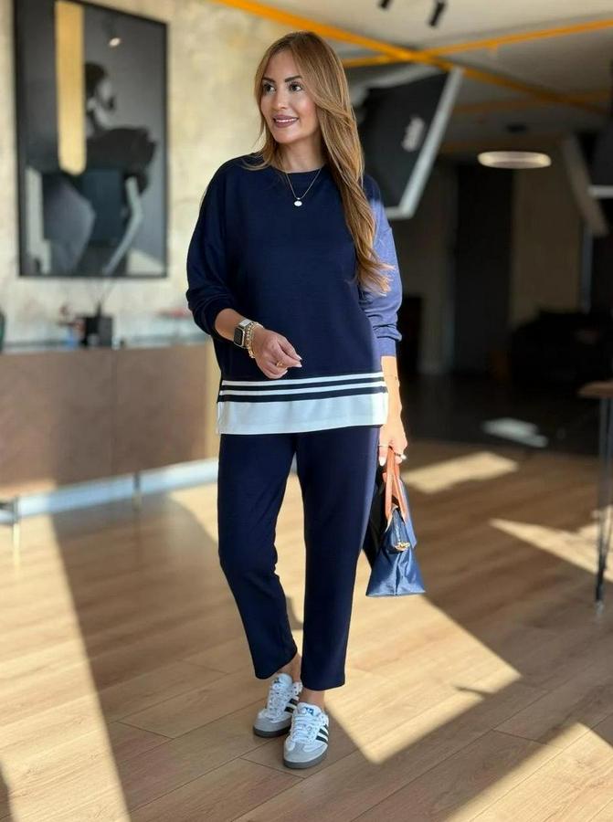 Uzun Kollu Bisiklet Yaka Ribana Detay Sweat Ve Pantolon Ikili Takım