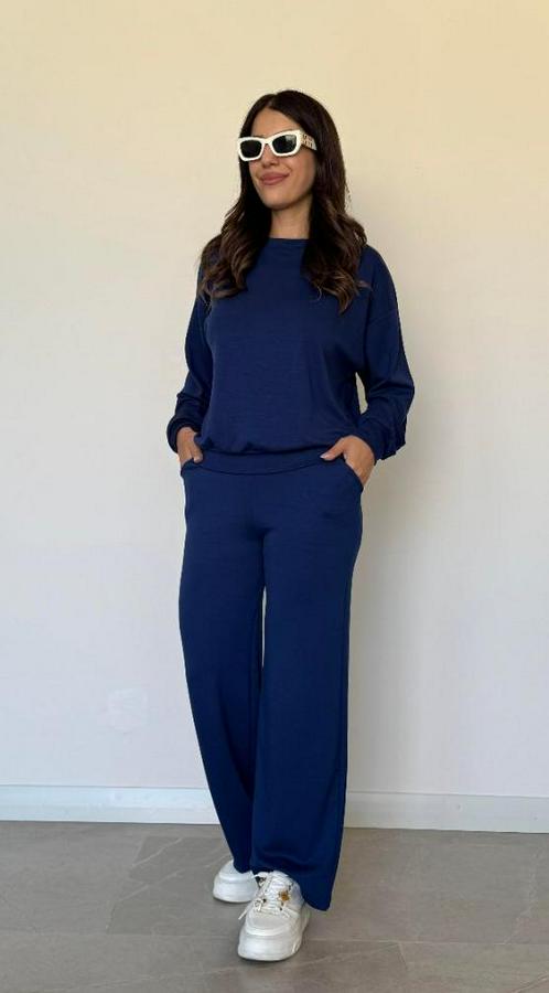 Uzun Kollu Bisiklet Yaka Viskon Iki Iplik Bluz Ve Pantolon Ikili Takım