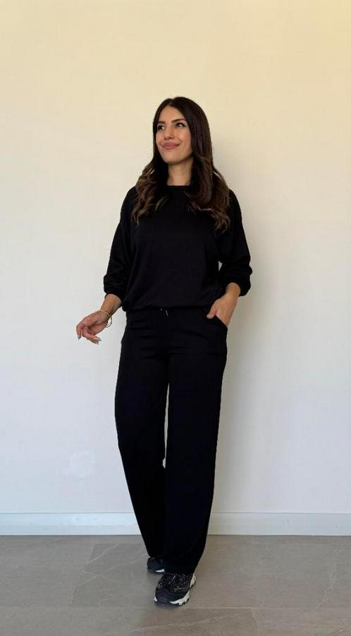 Uzun Kollu Bisiklet Yaka Viskon Iki Iplik Bluz Ve Pantolon Ikili Takım