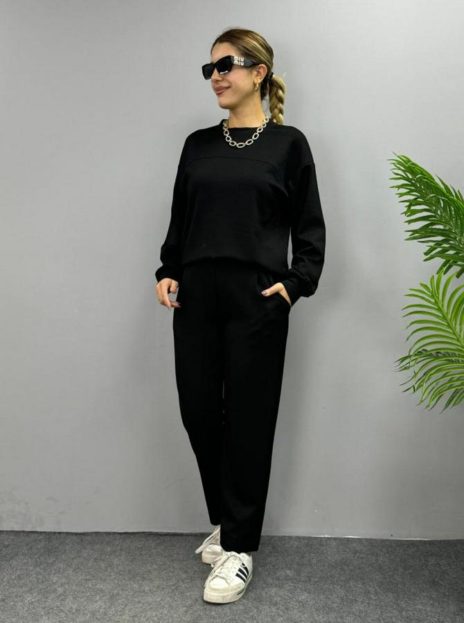 Uzun Kollu Bisiklet Yaka Viskon Iki Iplik Bluz Ve Pantolon Ikili Takım