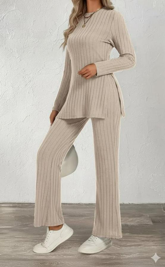 Uzun Kollu Bisiklet Yaka Yandan Yırtmaçlı Şardonlu Kaşkorse Bluz Ve Pantolon Ikili Takım