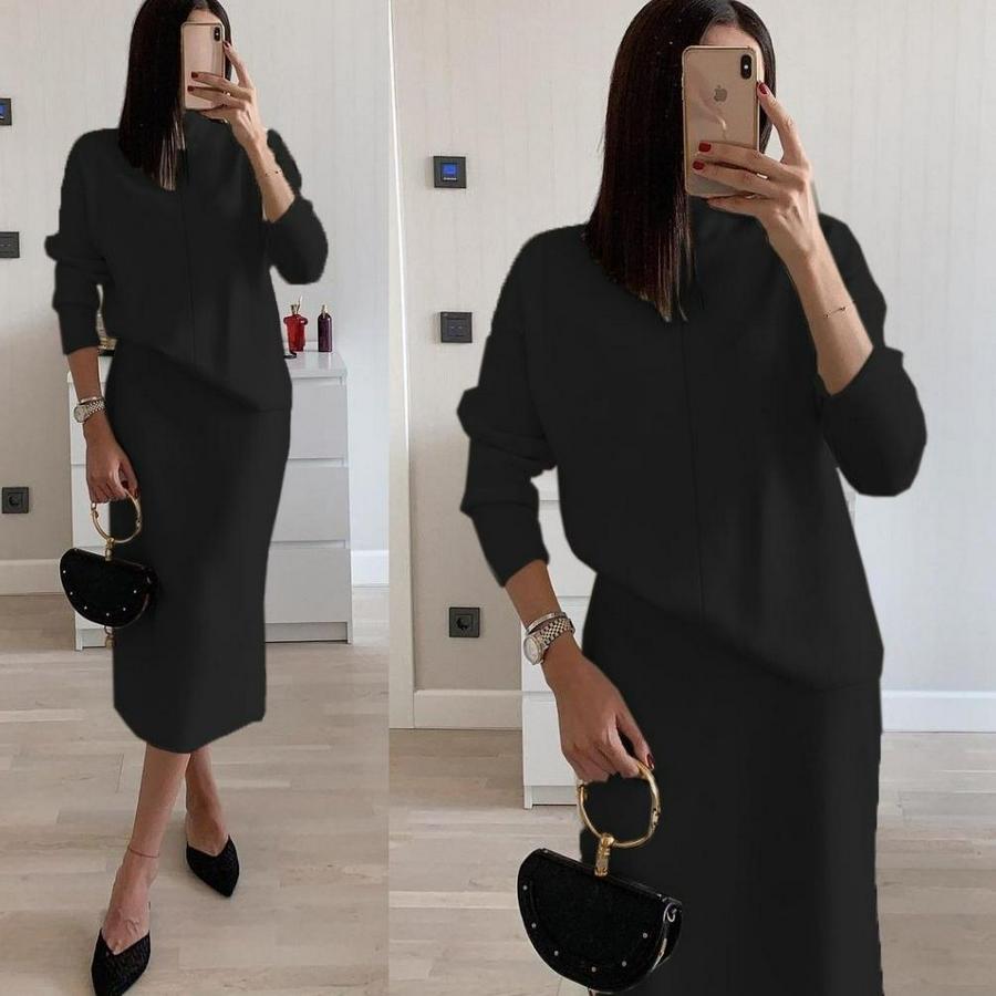 Uzun Kollu Boğazlı Kazak Ve Yanı Yırtmaçlı Etek Akrilik Ikili Takım