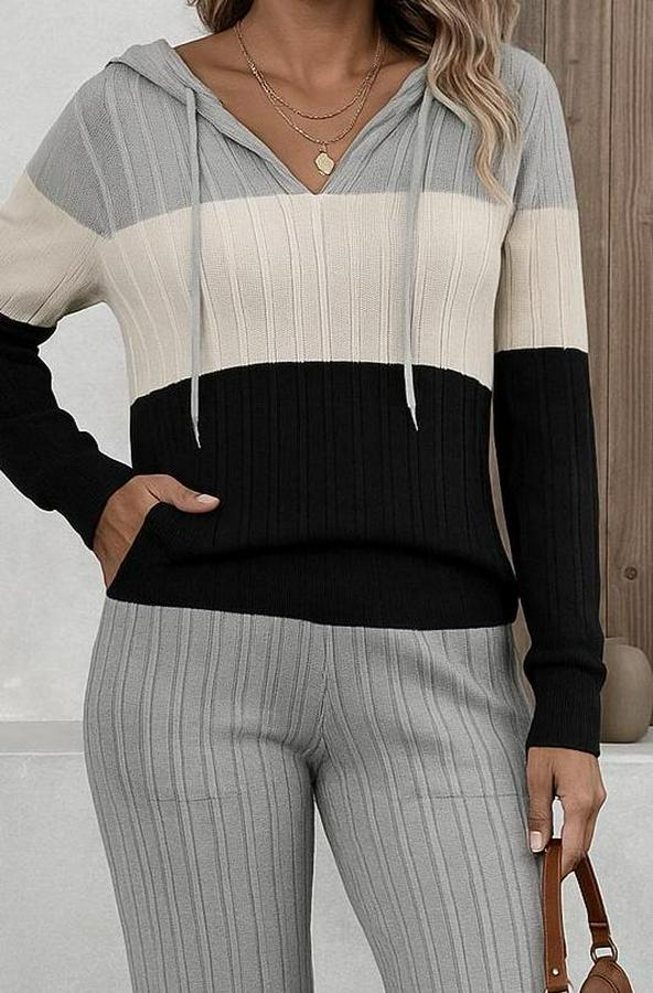 Uzun Kollu Kapşonlu Bağcıklı Blok Renkli Şardonlu Kaşkorse Bluz Ve Pantolon Ikili Takım