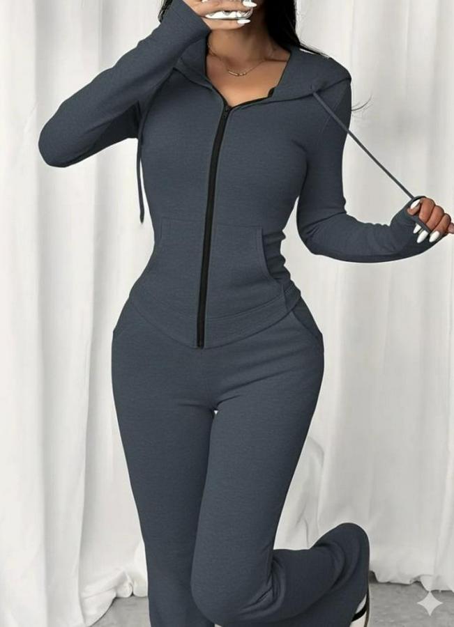 Uzun Kollu Kapşonlu Bağcıklı Önü Fermuarlı Viskon Iki Iplik Bluz Ve Pantolon Ikili Takım