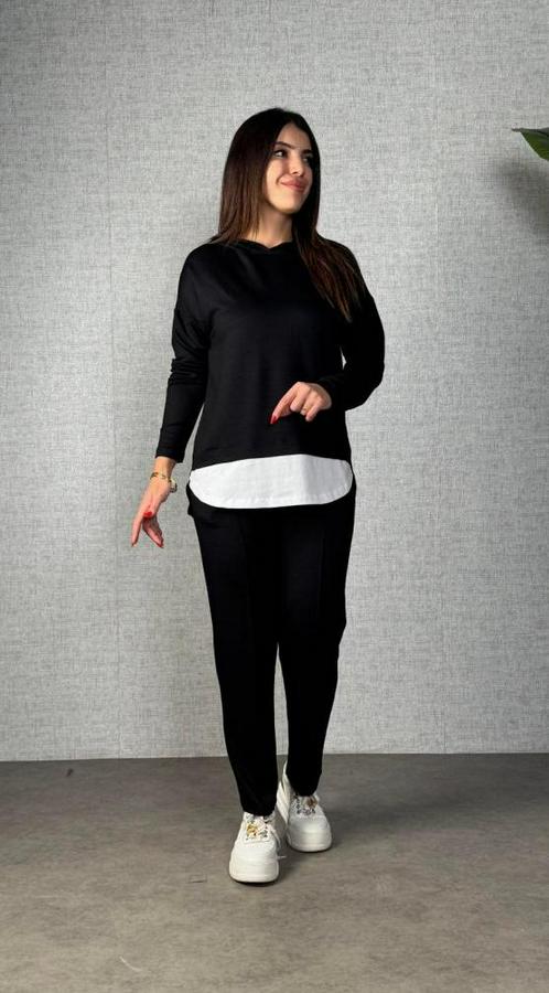 Uzun Kollu Kapşonlu Bağcıklı Viskon Iki Iplik Bluz Ve Pantolon Ikili Takım