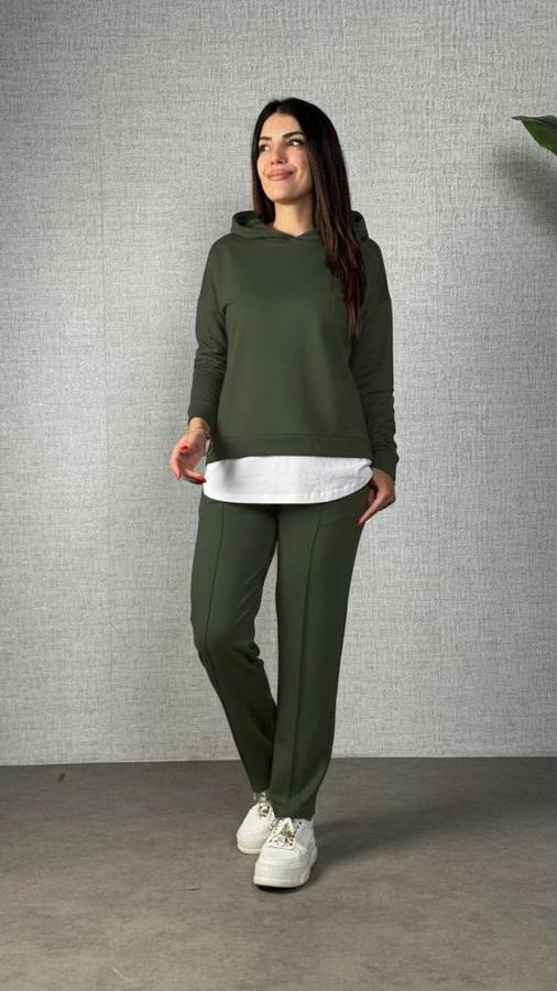 Uzun Kollu Kapşonlu Bağcıklı Viskon Iki Iplik Bluz Ve Pantolon Ikili Takım