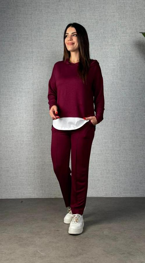 Uzun Kollu Kapşonlu Bağcıklı Viskon Iki Iplik Bluz Ve Pantolon Ikili Takım