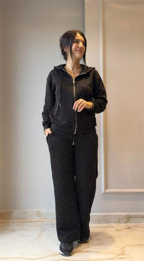 Uzun Kollu Kapşonlu Fermuarlı Taşlı Önü Fermuarlı Viskon Iki Iplik Bluz Ve Eşofman Altı Ikili Takım